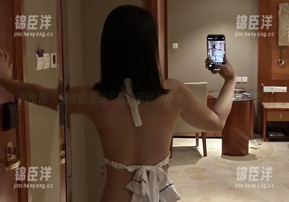 微密圈 - 詹詹的在线写真：蕾丝与纱质，不知不觉被迷到了