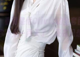 语画界 – 看到楚恬Olivia的全套图集，鞋子我恨你不是一两天了，现在只想裸足！