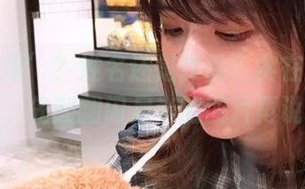 ‘涉谷凛’？姓名还是作品？实在搞不清楚，先翻翻闪月半的图片再说！