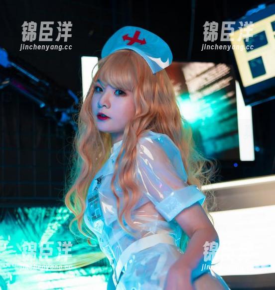 怎么能错过青水百合子的死库水cos？真的是“最新”的热潮啊！