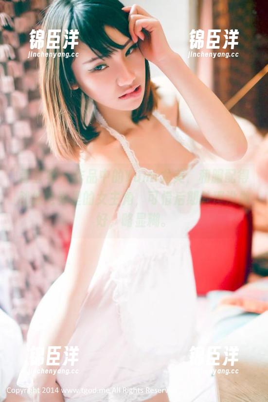 青豆客 - 作品中的Yumi尤美，和服配得就像电影里的女主角，可惜后期处理没做好，略显糊。