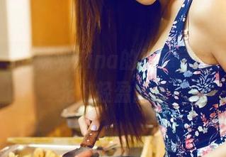 青豆客 – 战姝羽Zina的袜子管弦乐，无圣光的轻盈图集