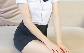 青豆客 – 秘密藏在王婉悠Queen的无圣光图包里，怎么看都有点让人心痒。