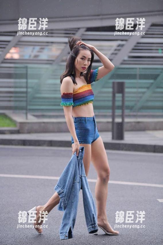 魔镜街拍 - 校服美图南北有别，曼曼的合集让我泪目