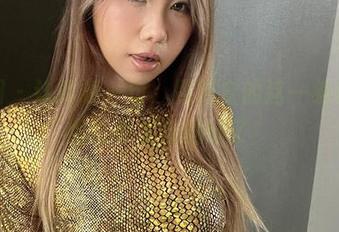 微密圈 – 认真说一句，黑饱宝的这一组美图，纯白也太有韵味了！